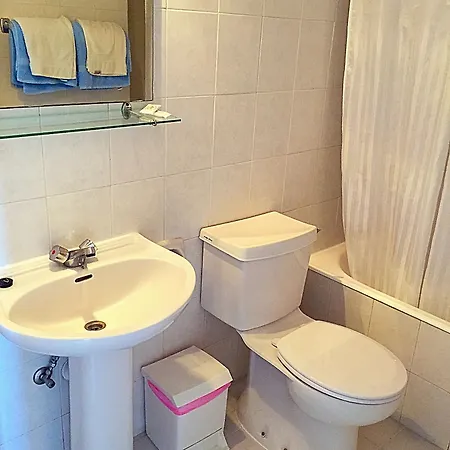 Blue Crane Apts מלון דירות