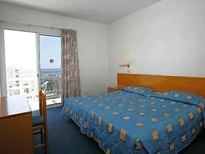 Blue Crane Apts 3* Limassol