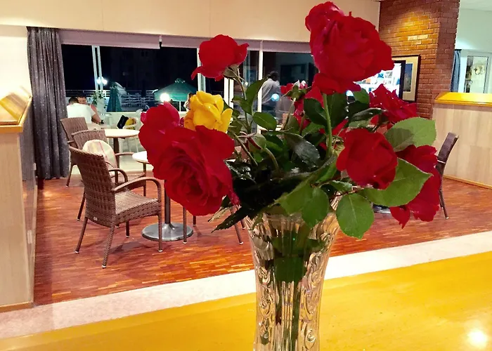 Blue Crane Apts Апарт-отель 3*