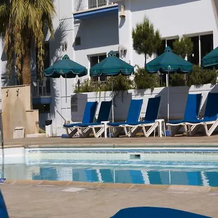 Blue Crane Apts Limassol